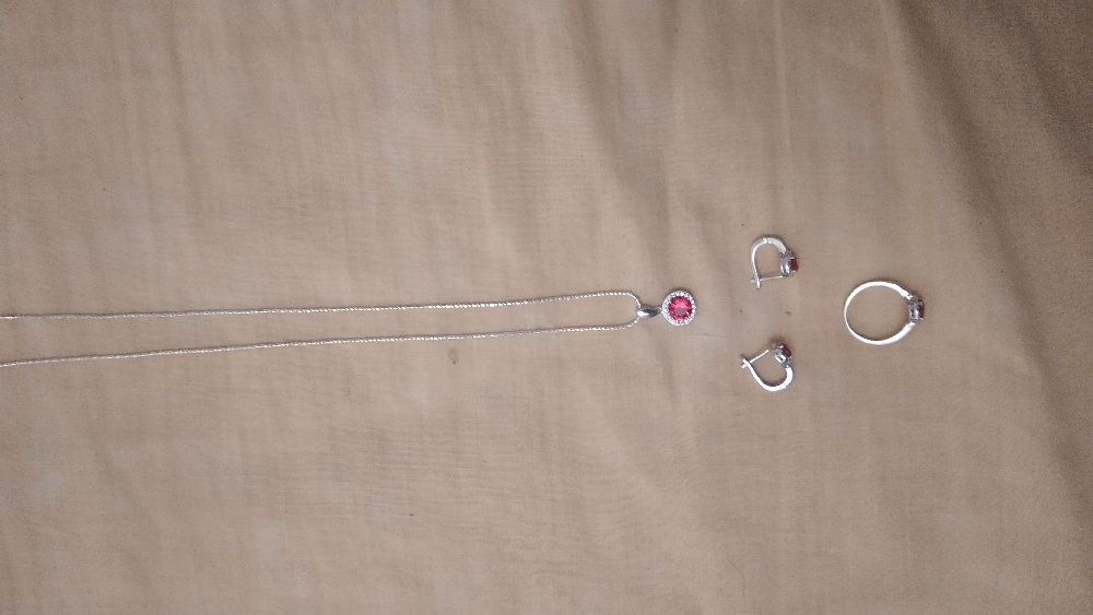parure ruby et argent 925