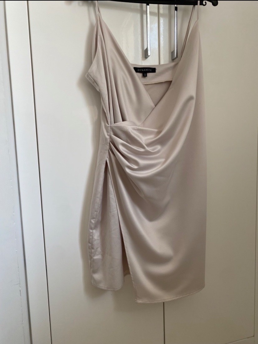 Robe dynamite✨