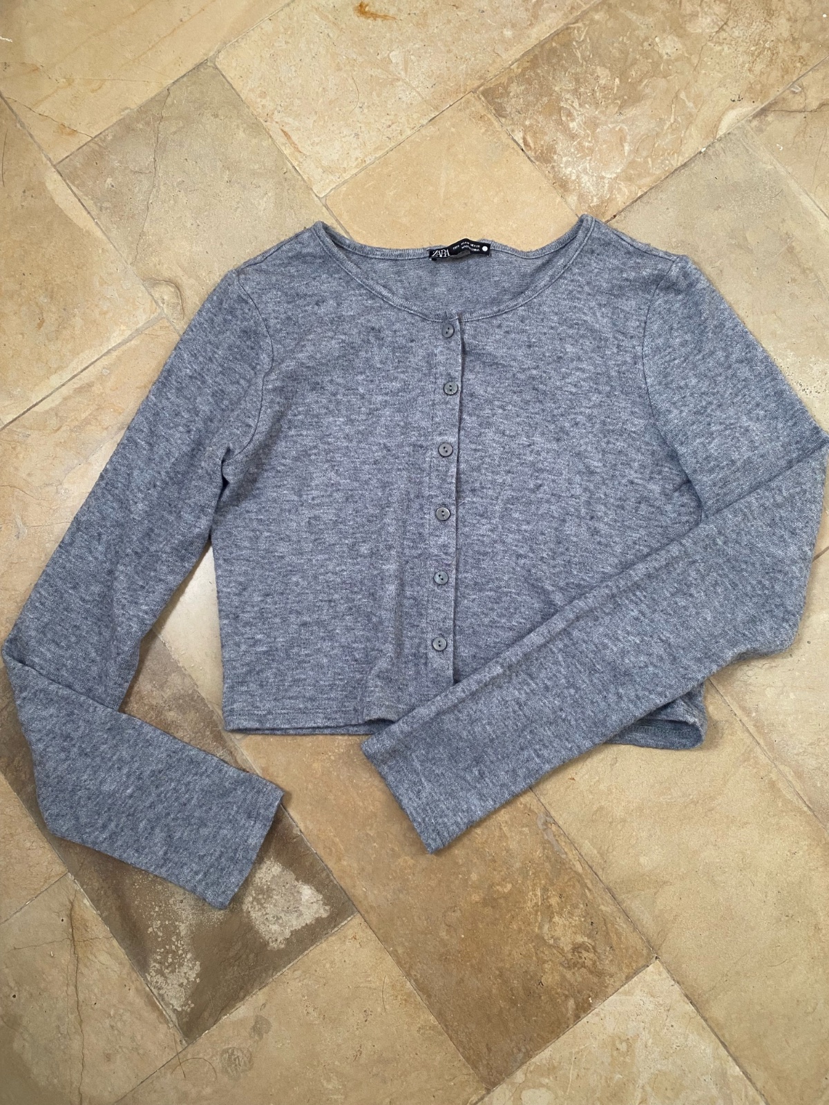 Pull boutonné zara✨