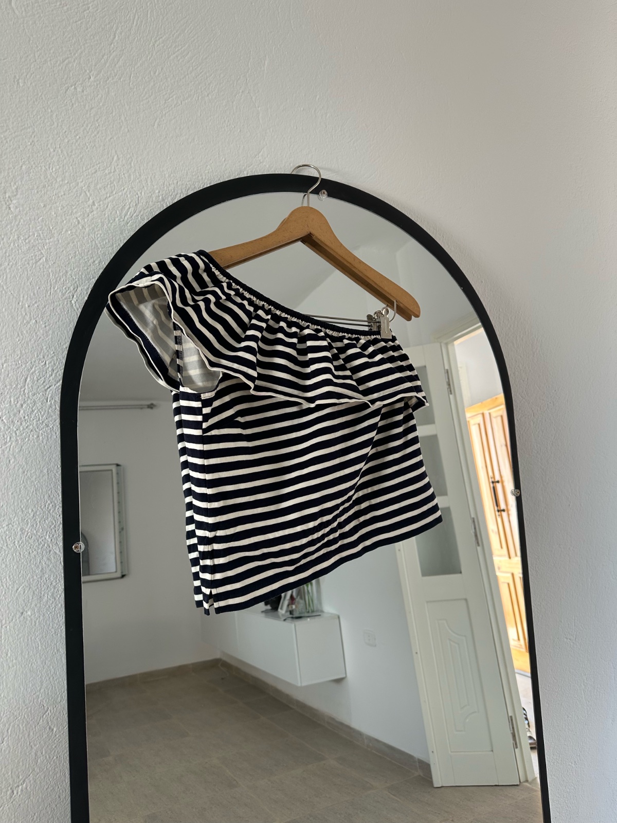 Pull je m'en fous rayé 