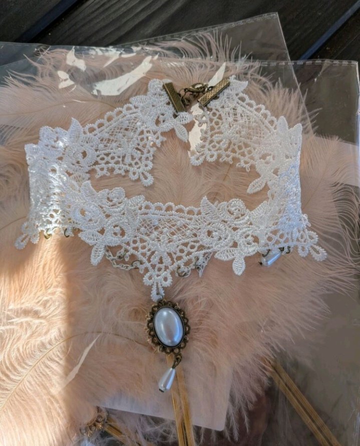 Vintage choker 