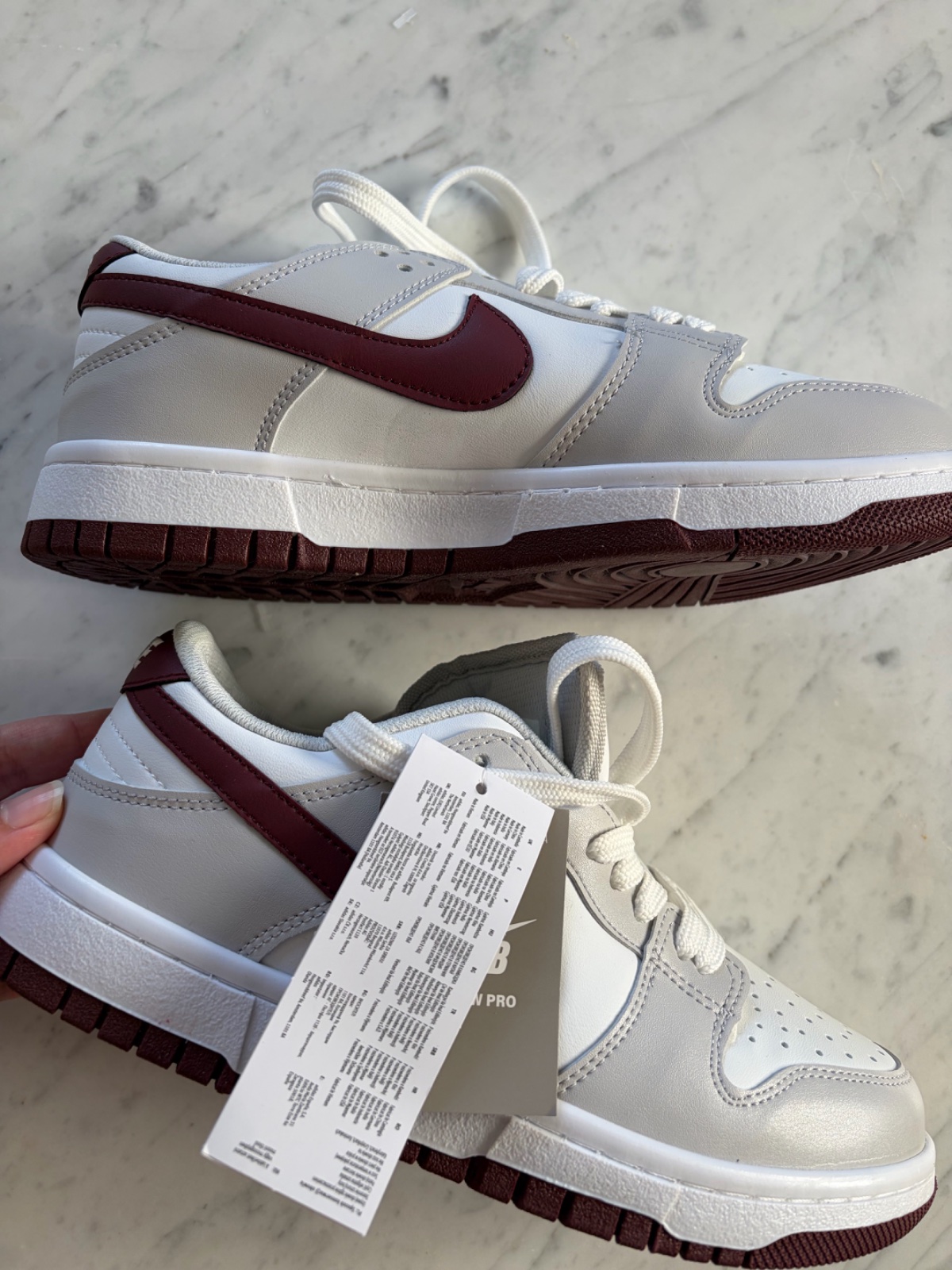 Baskets modèle Nike neuf avec étiquette