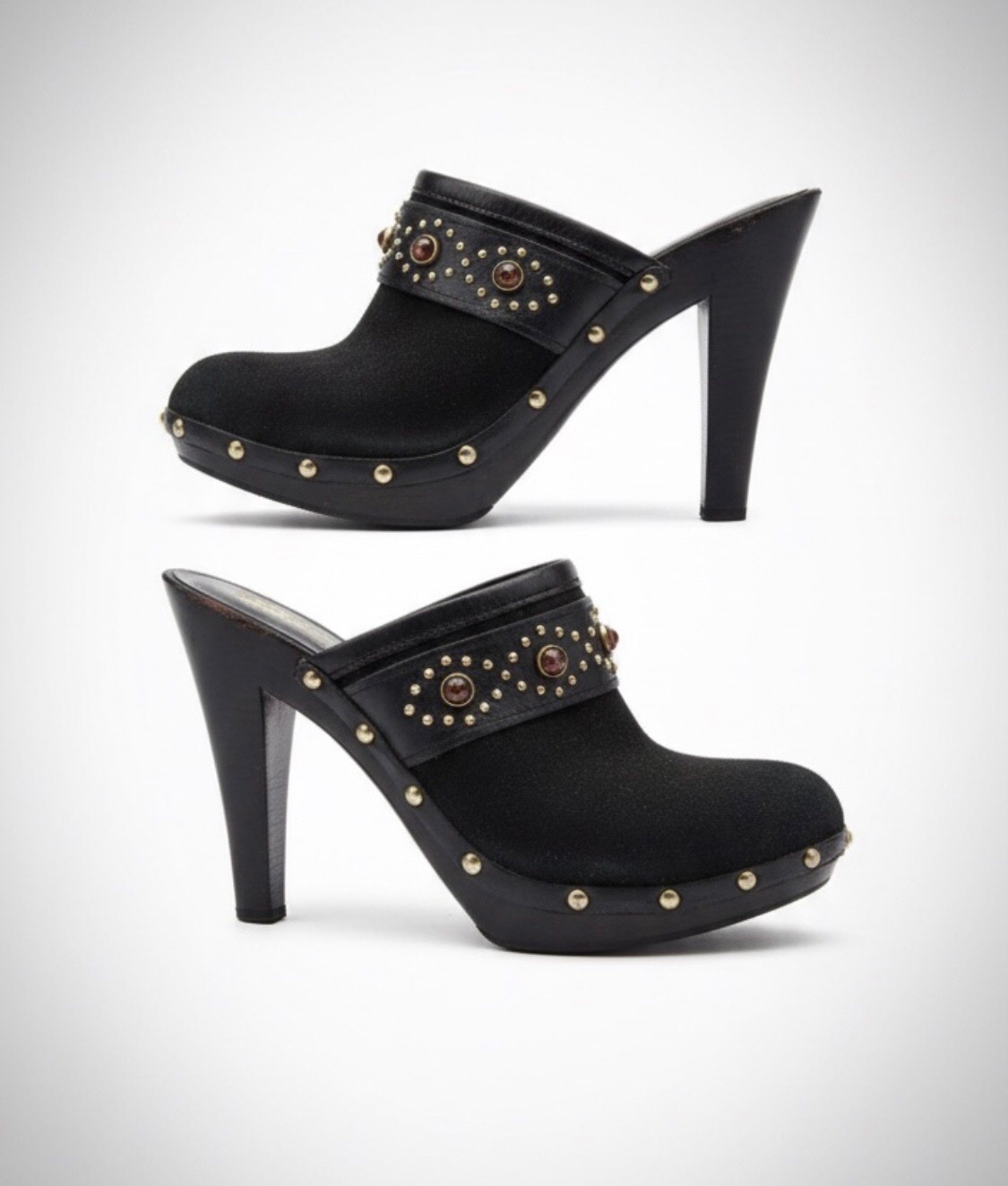 Sabots Michael kors  à talons compensés en daim marron foncés et bois avec des clous dorés 