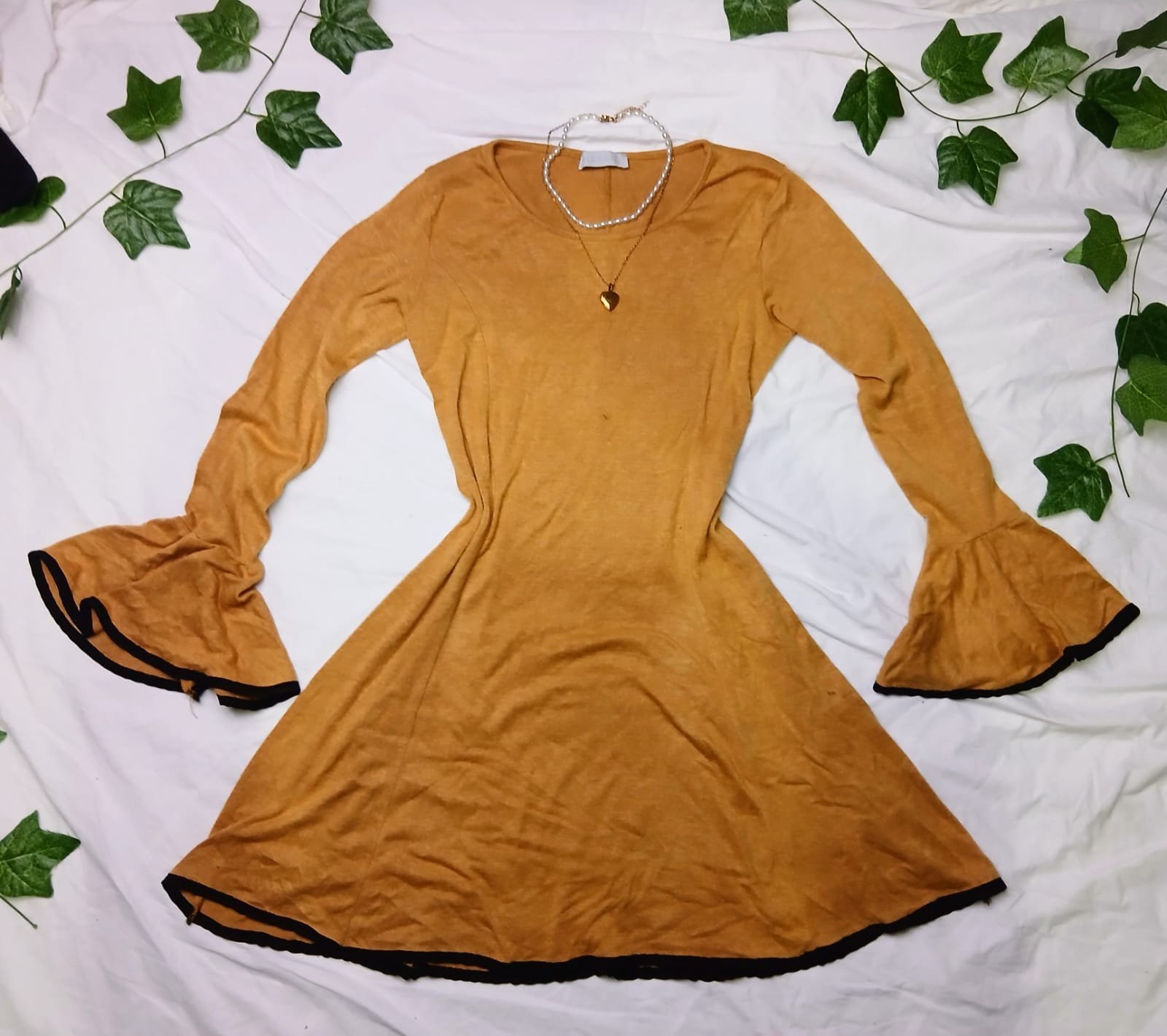 Robe mustard (dark yellow)