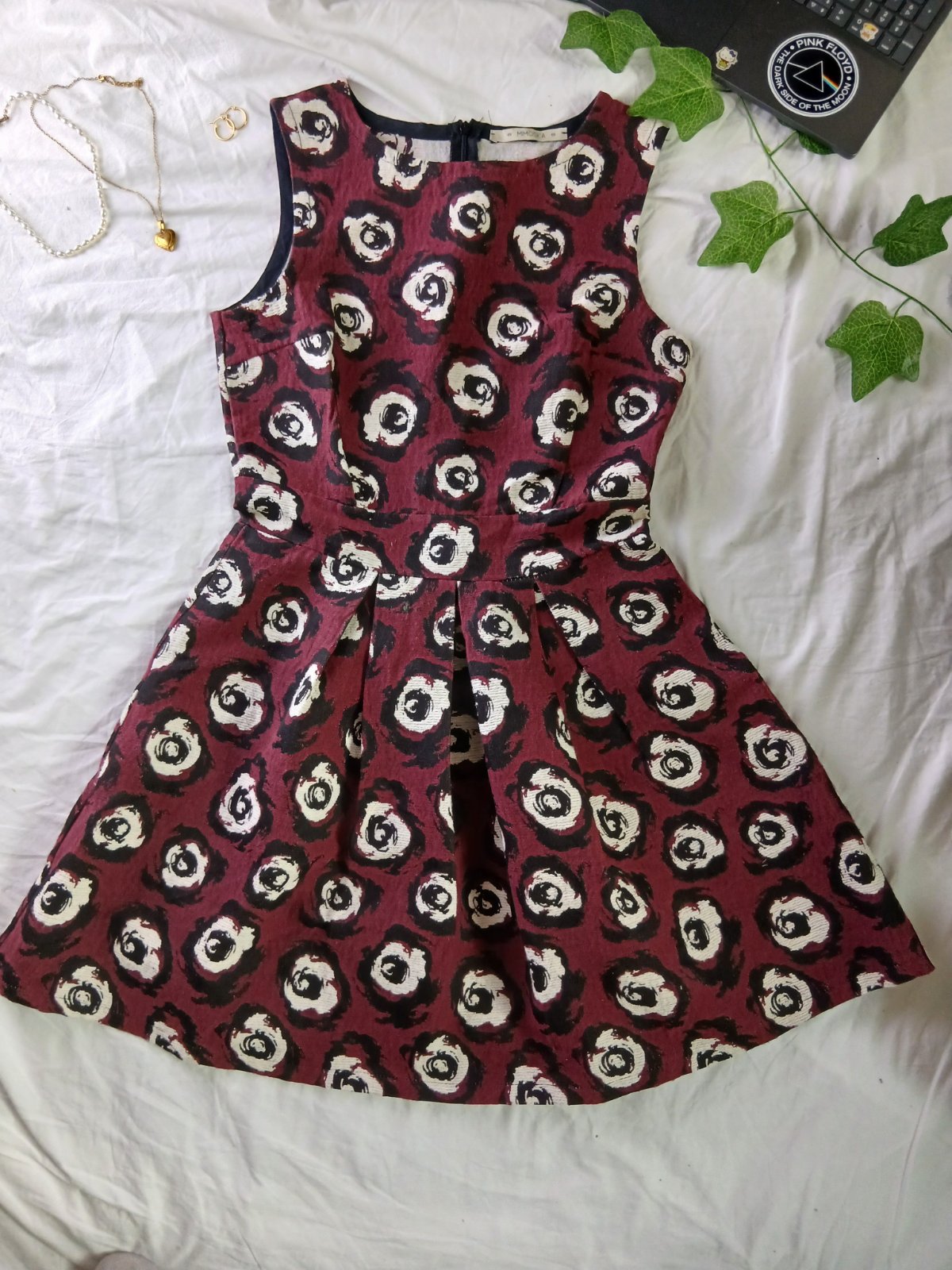 Burgundy dress  Size :S/M Condition:9/10