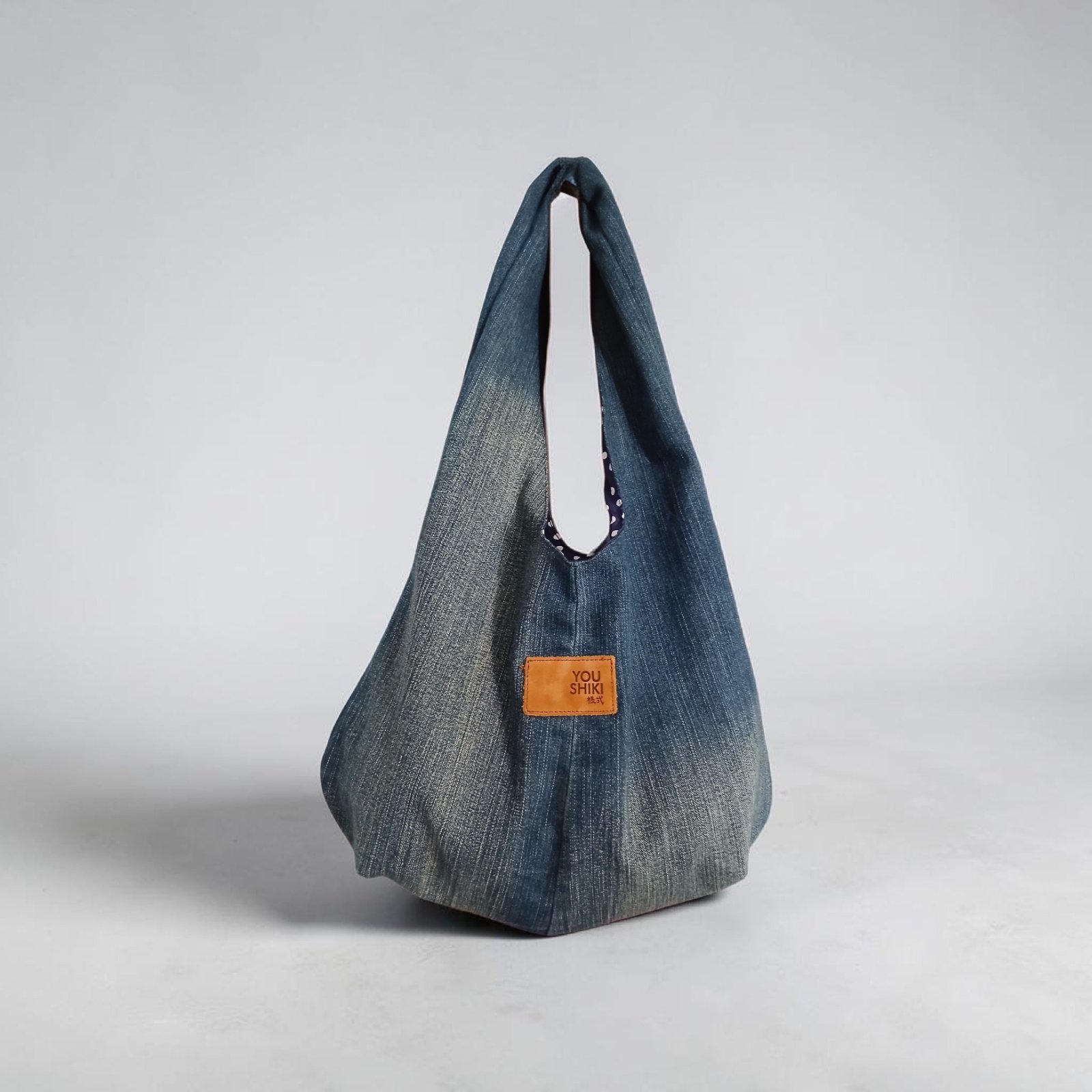 Jean tote bag ( you can get your own design and size) 