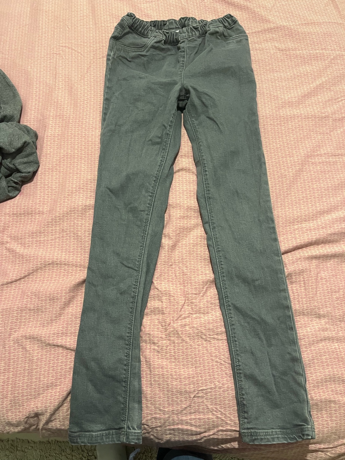 Jean gris taille 12 ans 