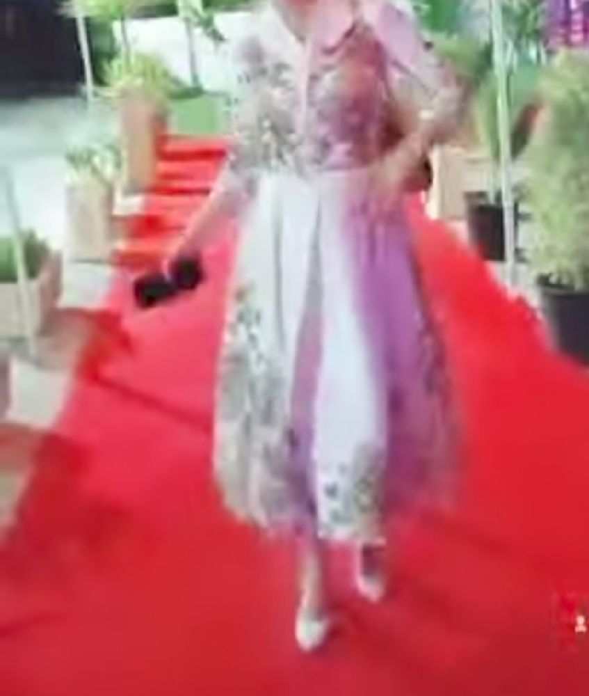 Robe blan soire très élégante 