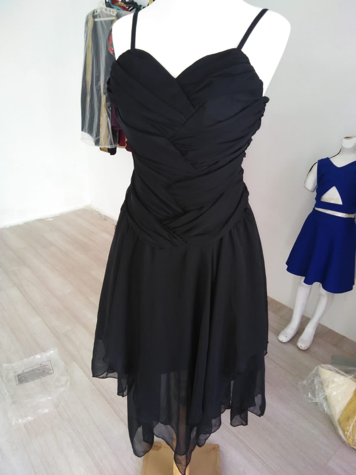 Robe noir soirée 