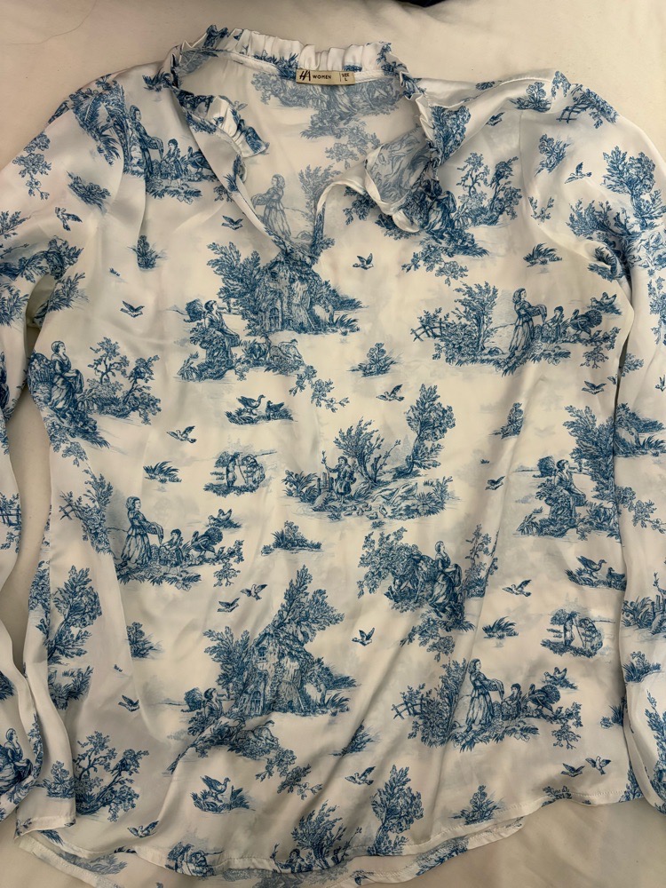 Liquidation 🤩🤩🤩🤩Chemise blan et bleu tres chic