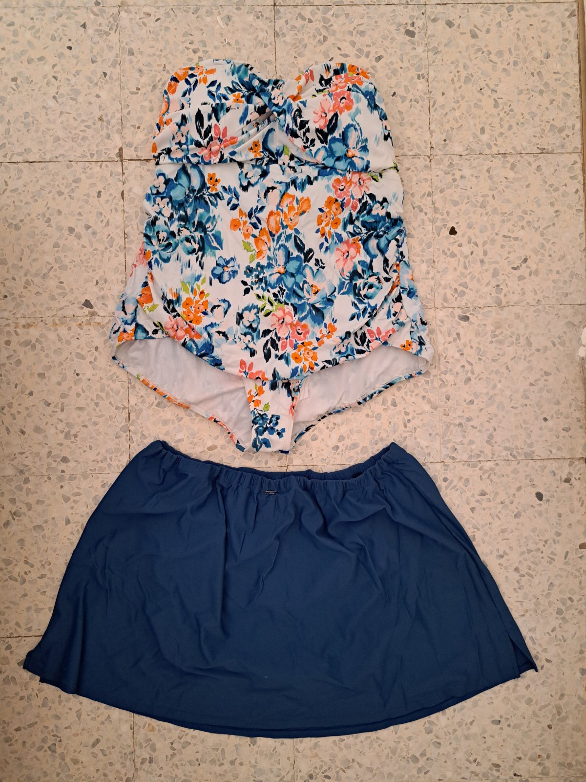 Lot maillots T50