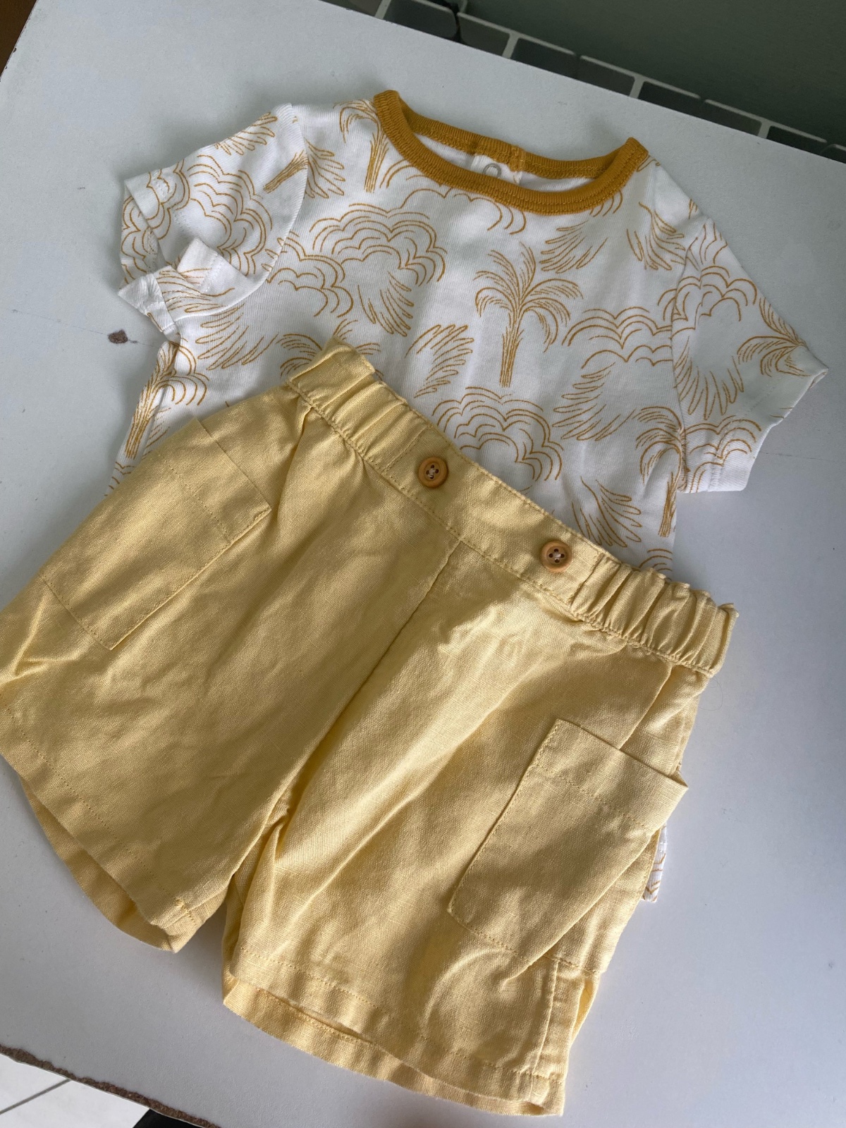Tenue bebe 