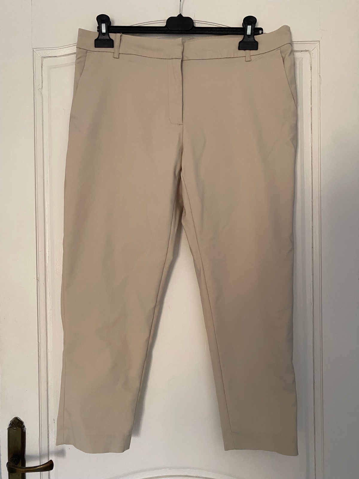 Pantalon beige a cheville 