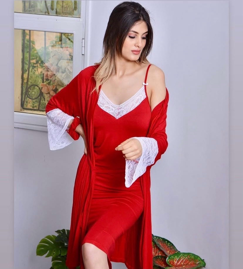  Robe de nuit rouge 