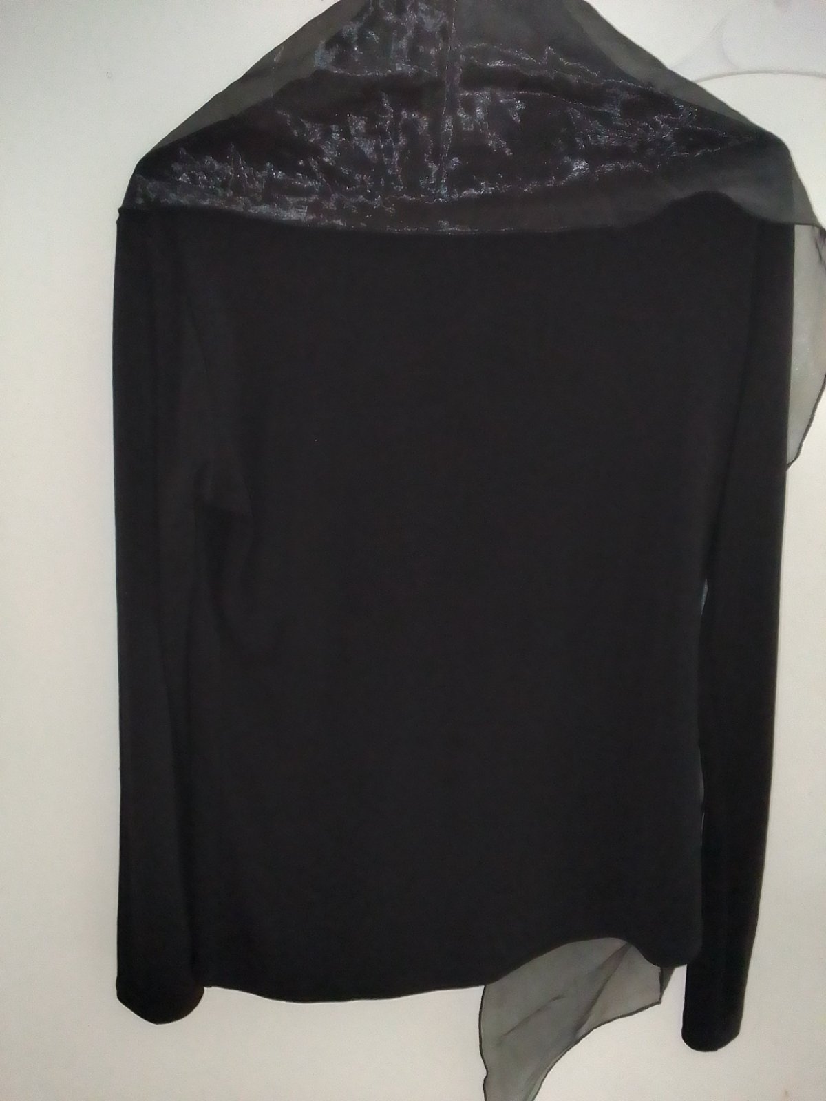 Pull noir  made in italy