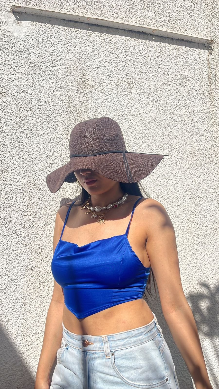 Top blue
