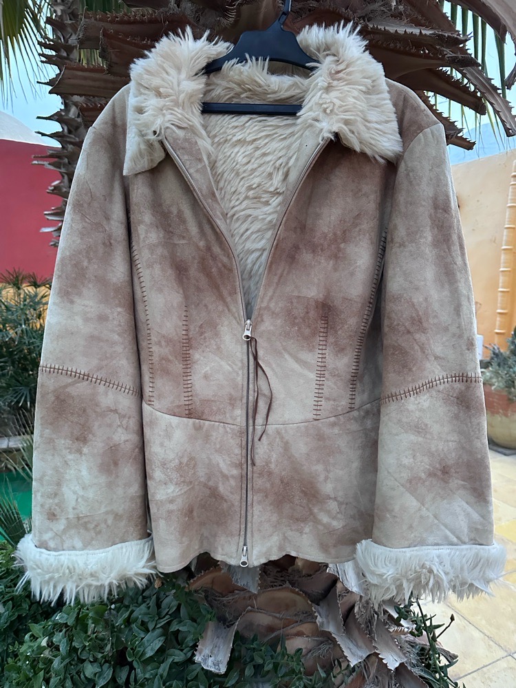 veste manteau, mouton, retourné très agréable