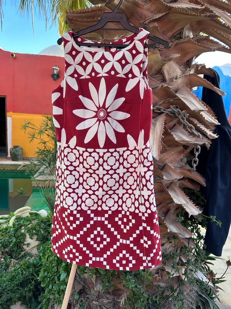 jolie robe tres elegante 