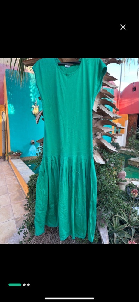 Jolie robe verte 
