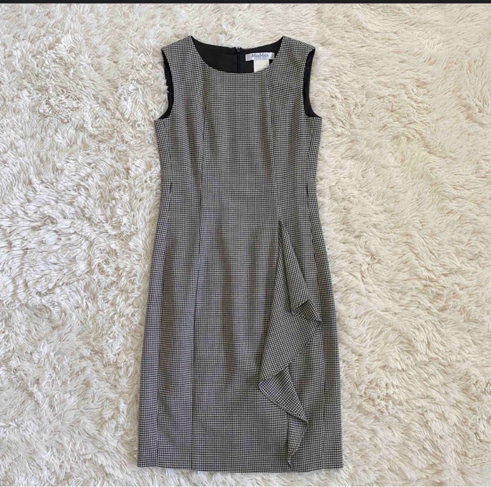 Jolie robe, MaxMara, authentique, parfait