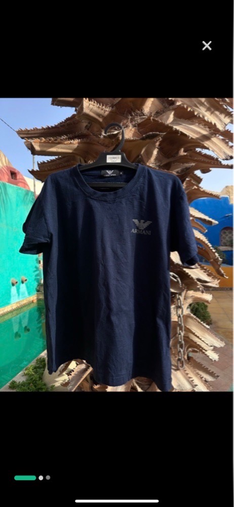 t-shirt armani authentique