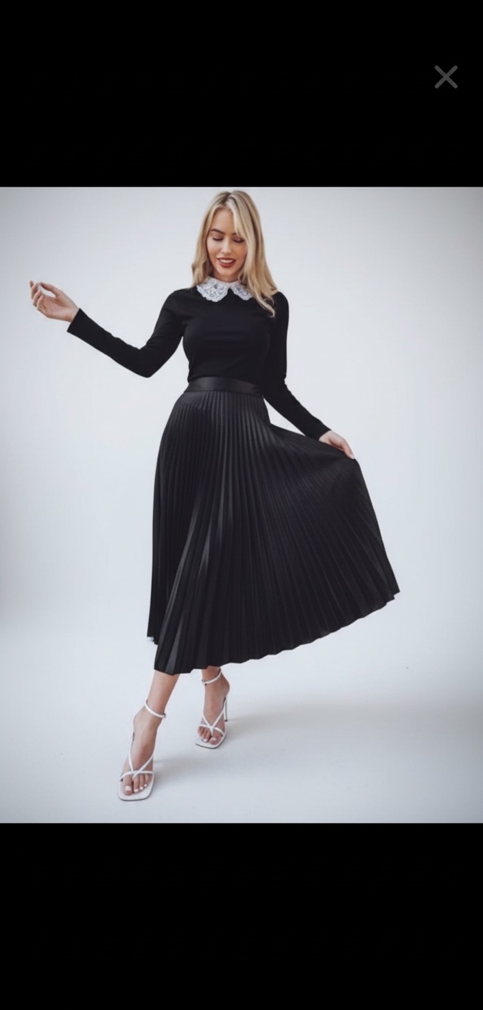 Jolie jupe noir 