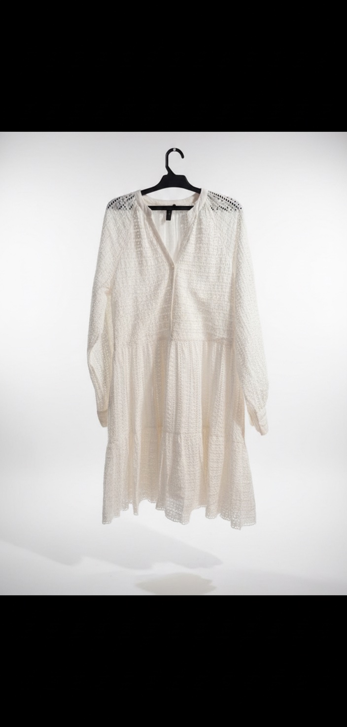 Jolie robe blanche braderi anglaise 
