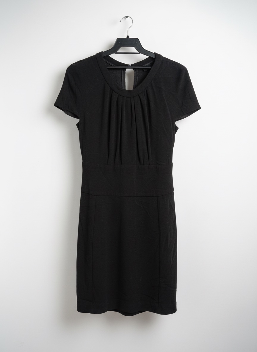 Jolie robe noir maje