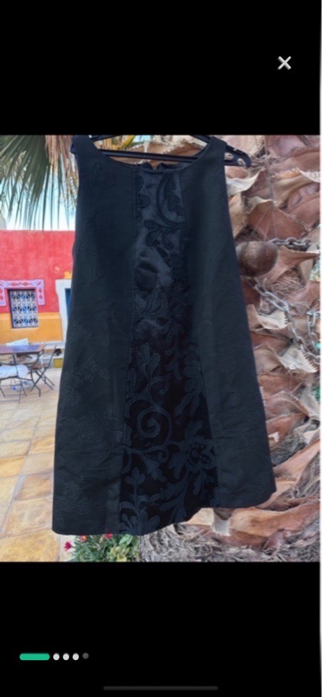 Jolie robe noire, Desigual, très élégante