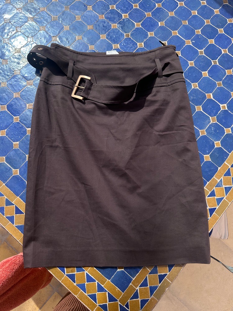 Jolie jupe droite maxmara 