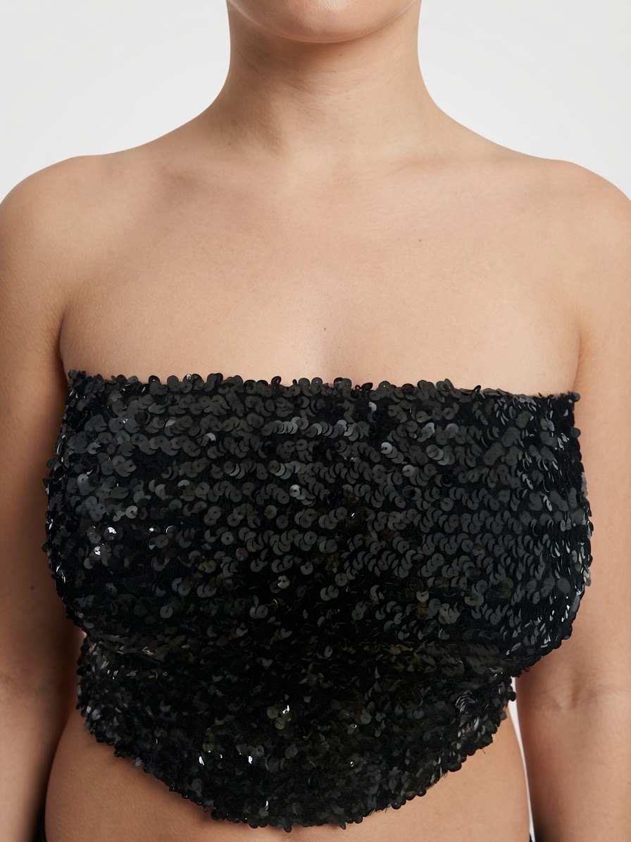 Top noir entièrement à sequins