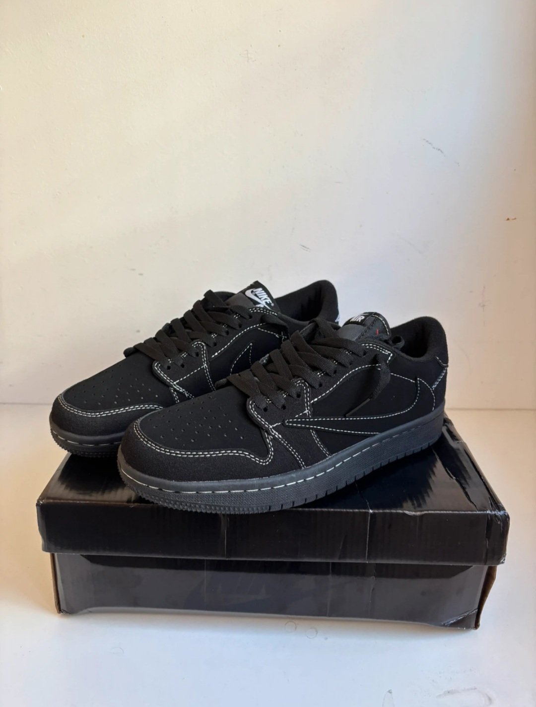 👟🔥 TRAVIS SCOTT x NIKE BLACK PHANTOM – TAILLE 41 🔥👟
