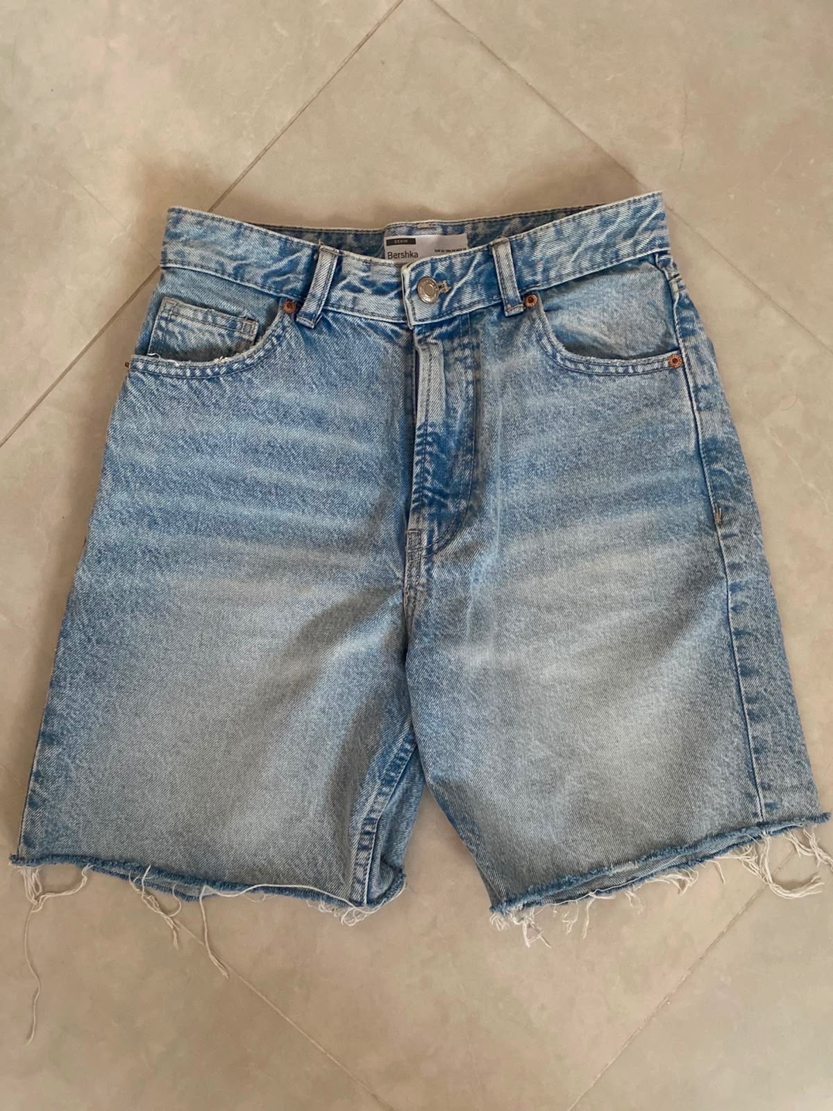 Short Bershka