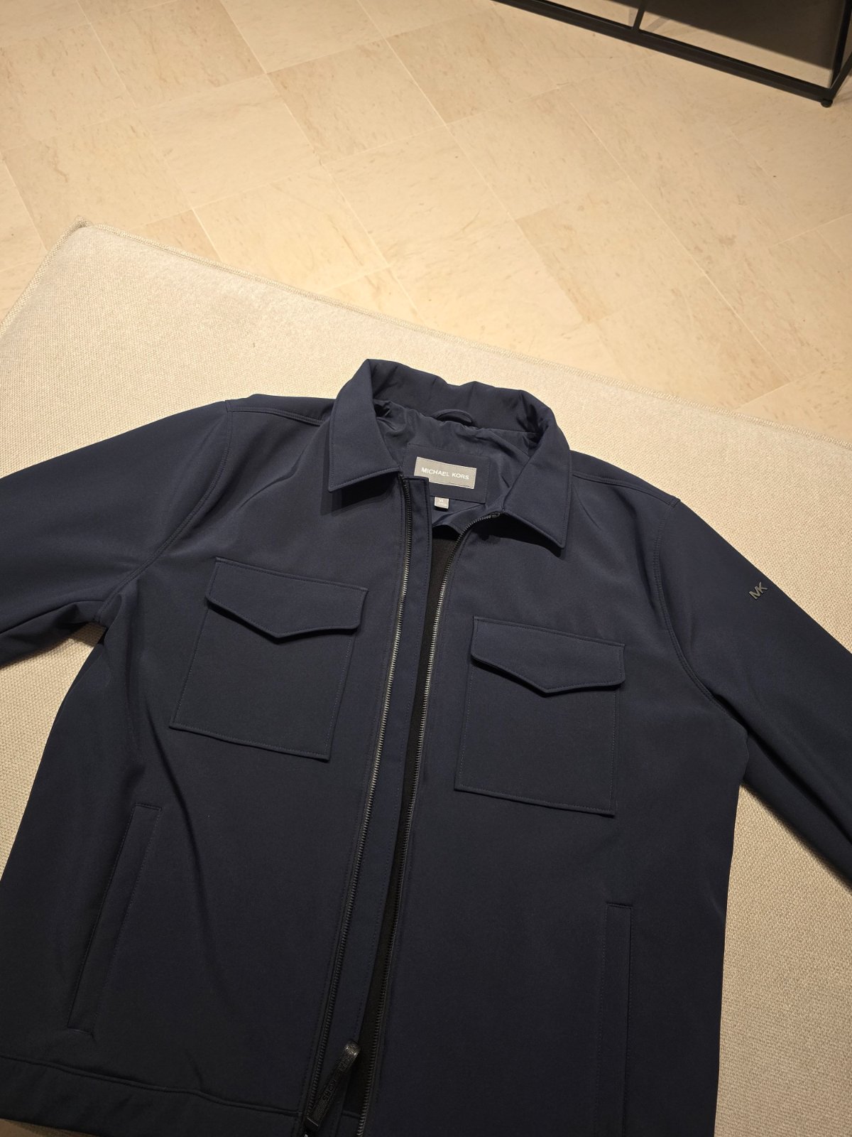 Veste mk jamais porté 