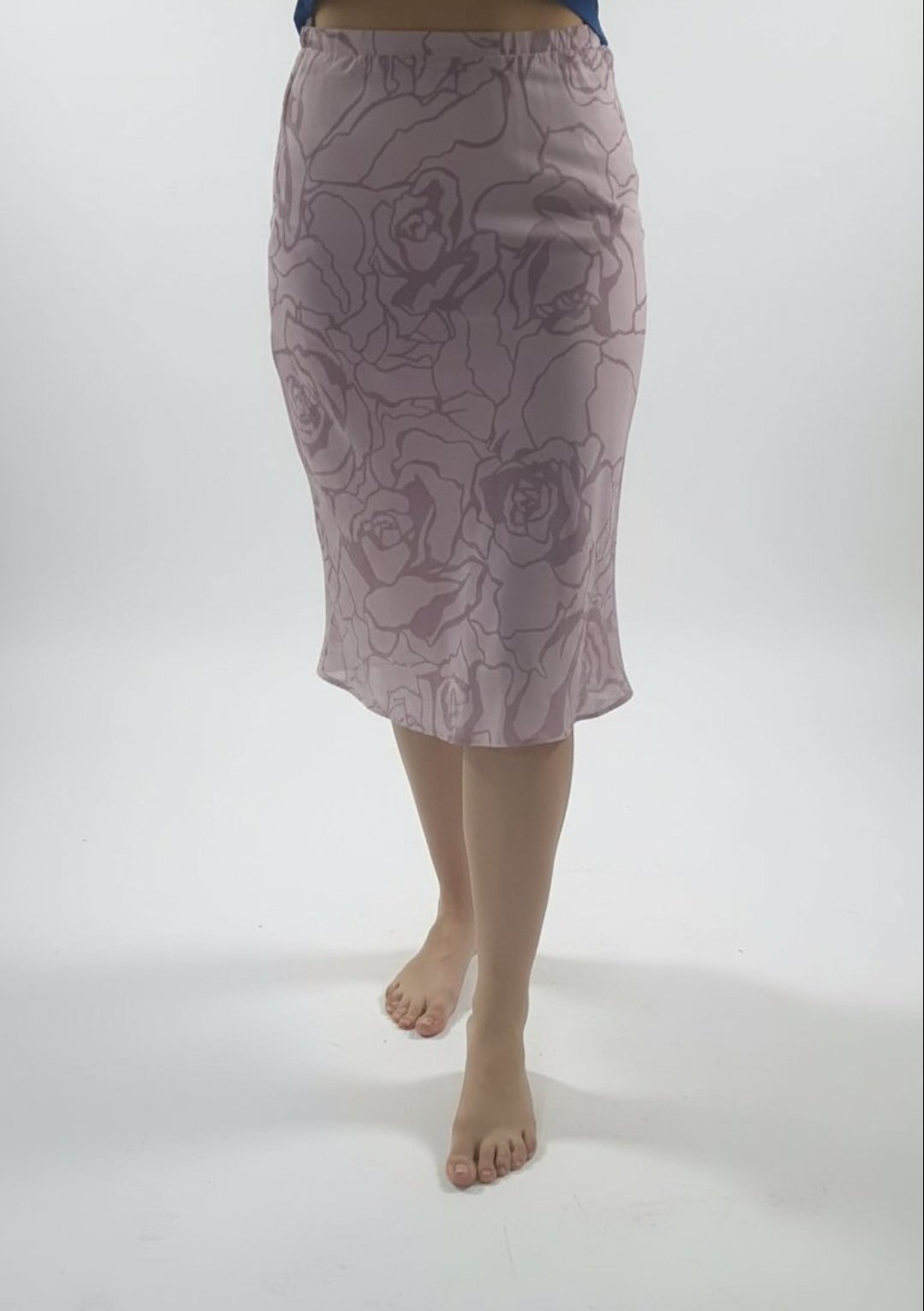 Jupe satinée lilas à motif roses H&M 