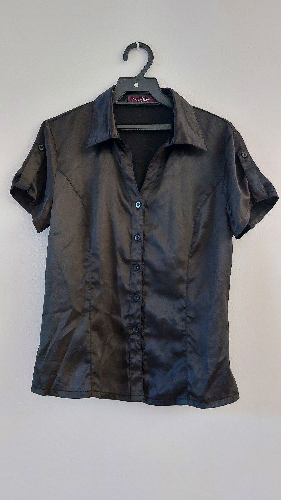 Chemise satinée
