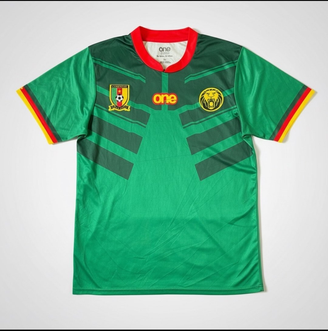 Maillot domicile de l'équipe nationale de football du Cameroun marque One All Sports taille XL