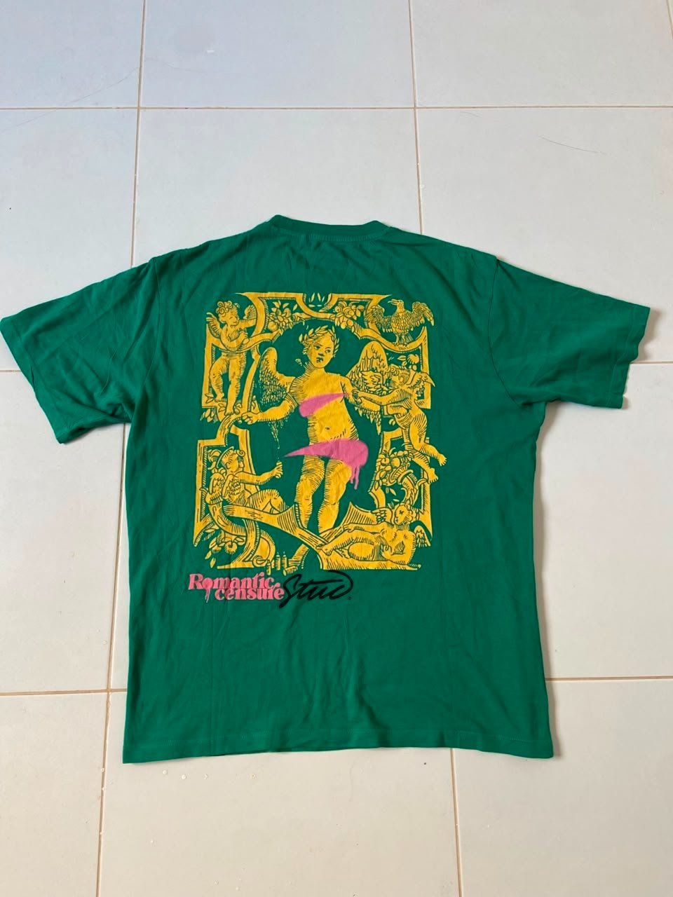 T-shirt vert de la marque Pull&Bear, issu de leur collection streetwear STWD oversize taille M 