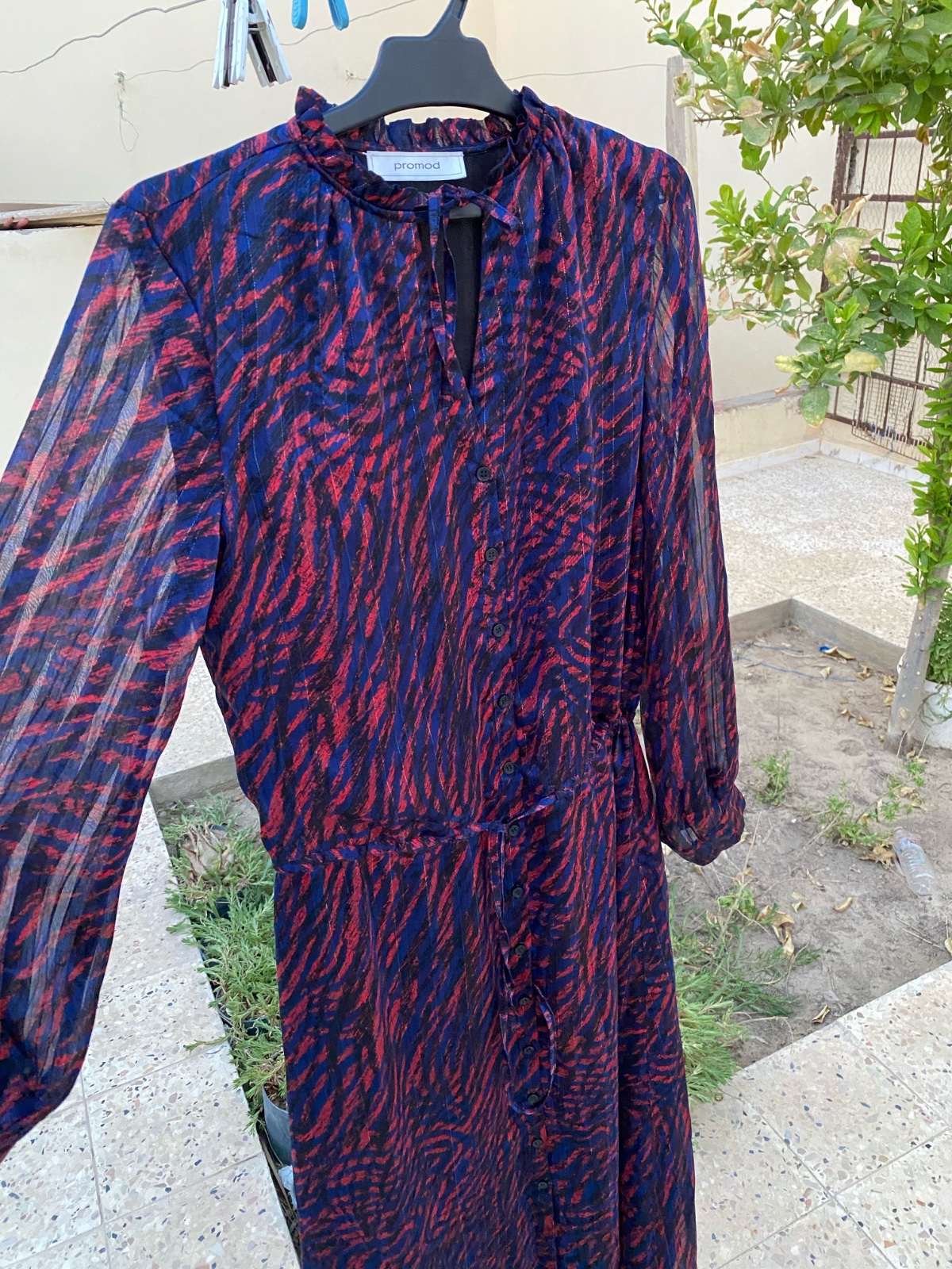 Robe longue fluide pailletée