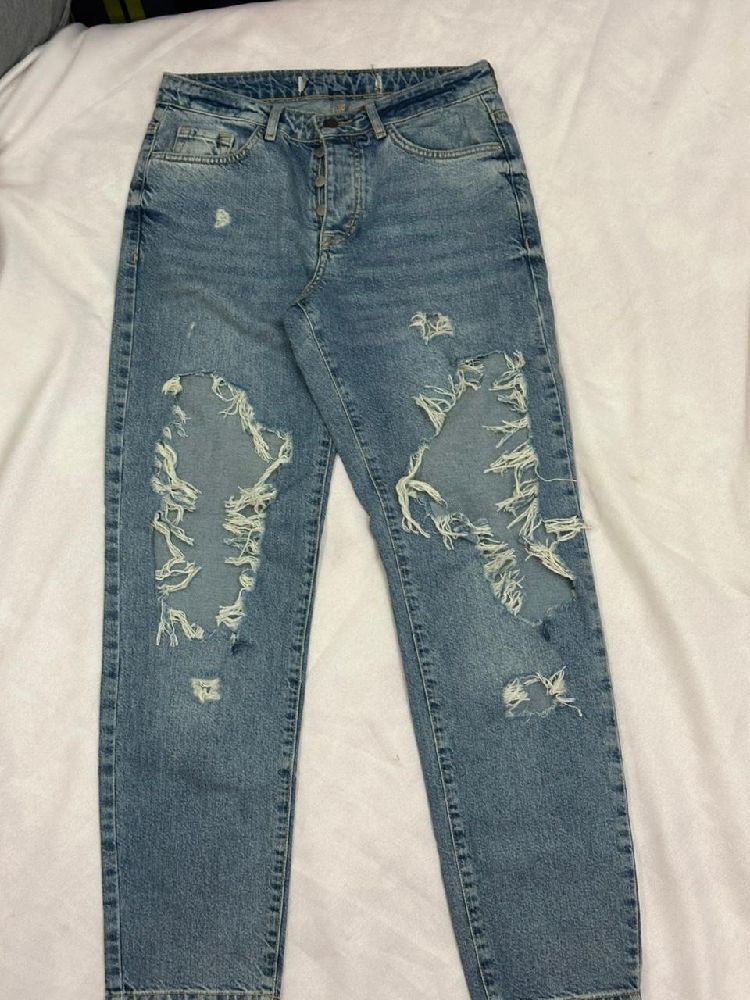 Jean 