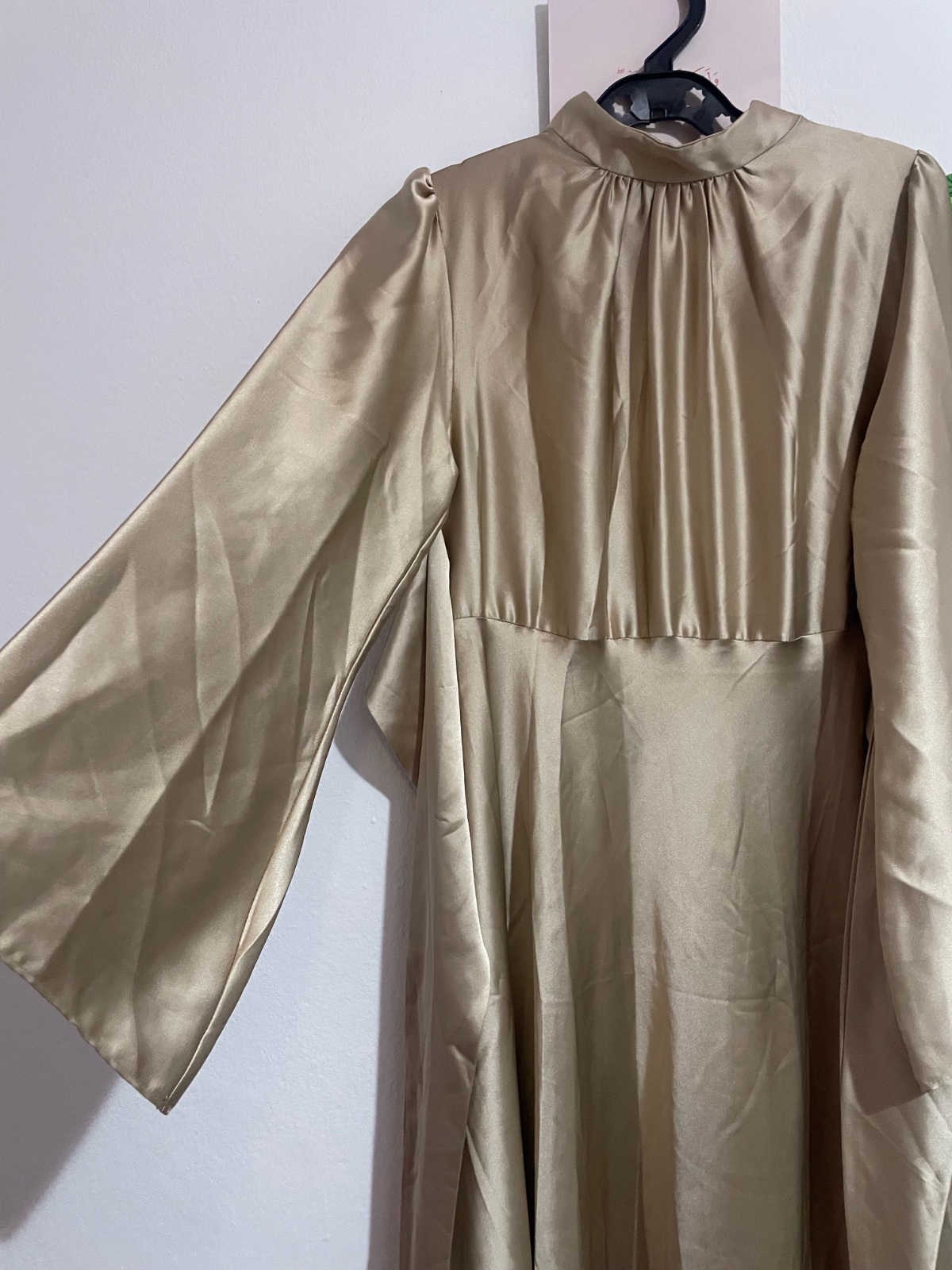 Robe satain