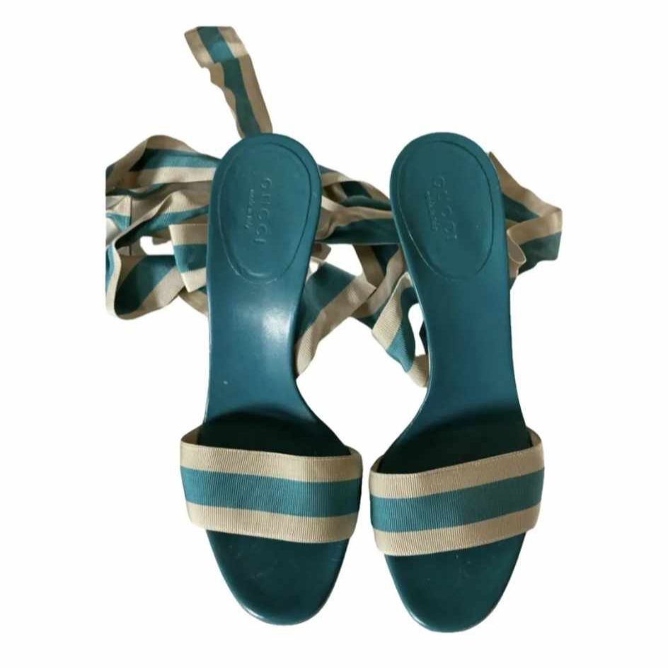 Sandales Gucci pointure 38/2 neuf sans étiquettes 