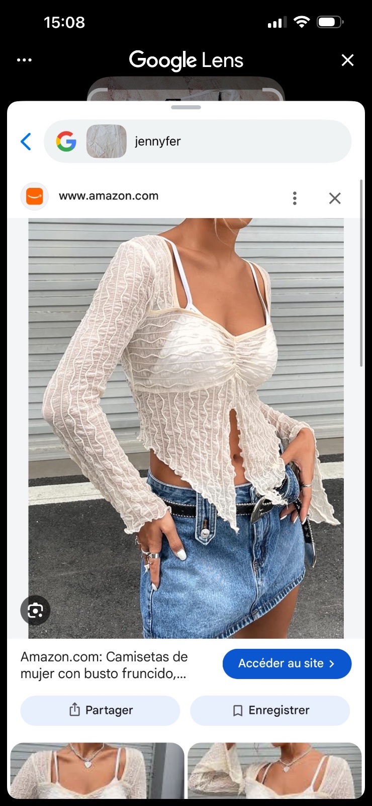 Pull jennyfer taille s/m petite tache en dos