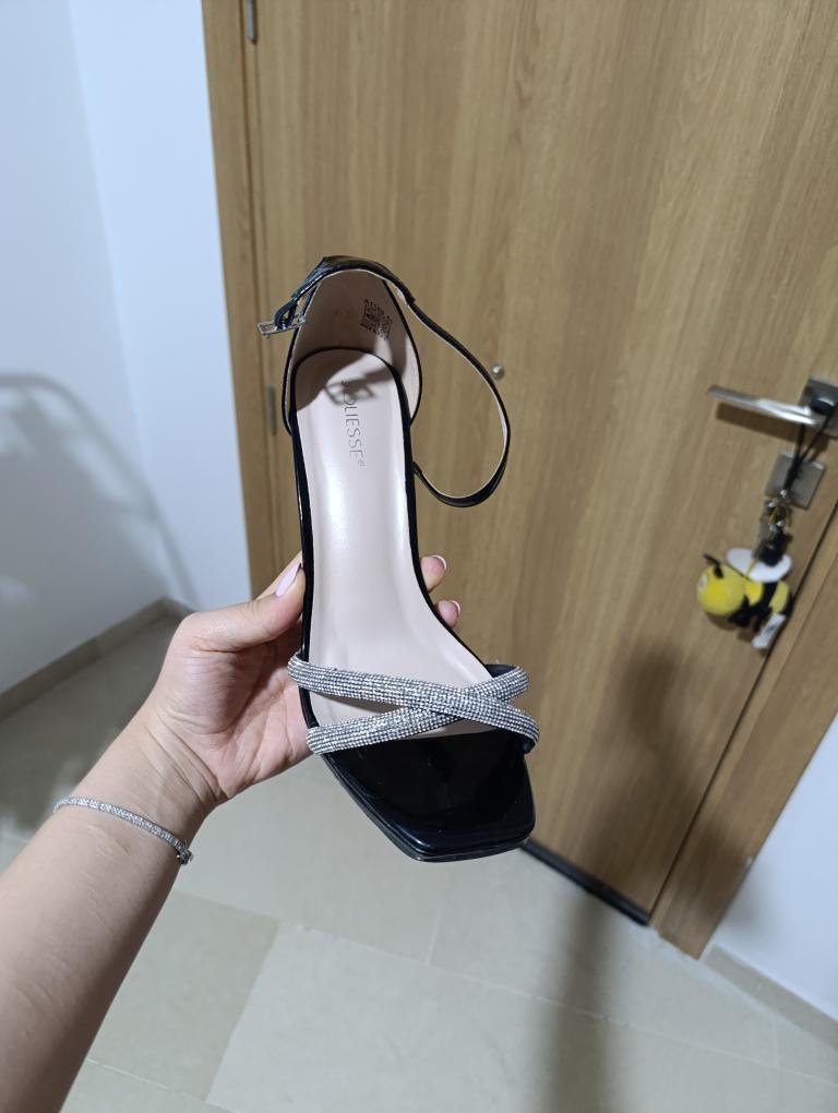 👠