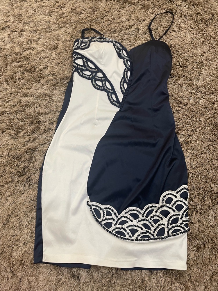 Coquette robe réveillon taille 36 /38
