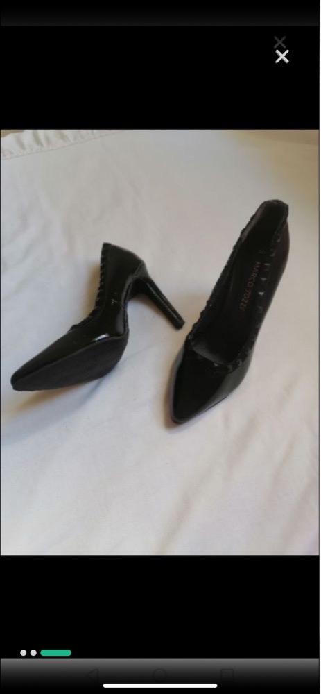 Des. talons noir vernis 36