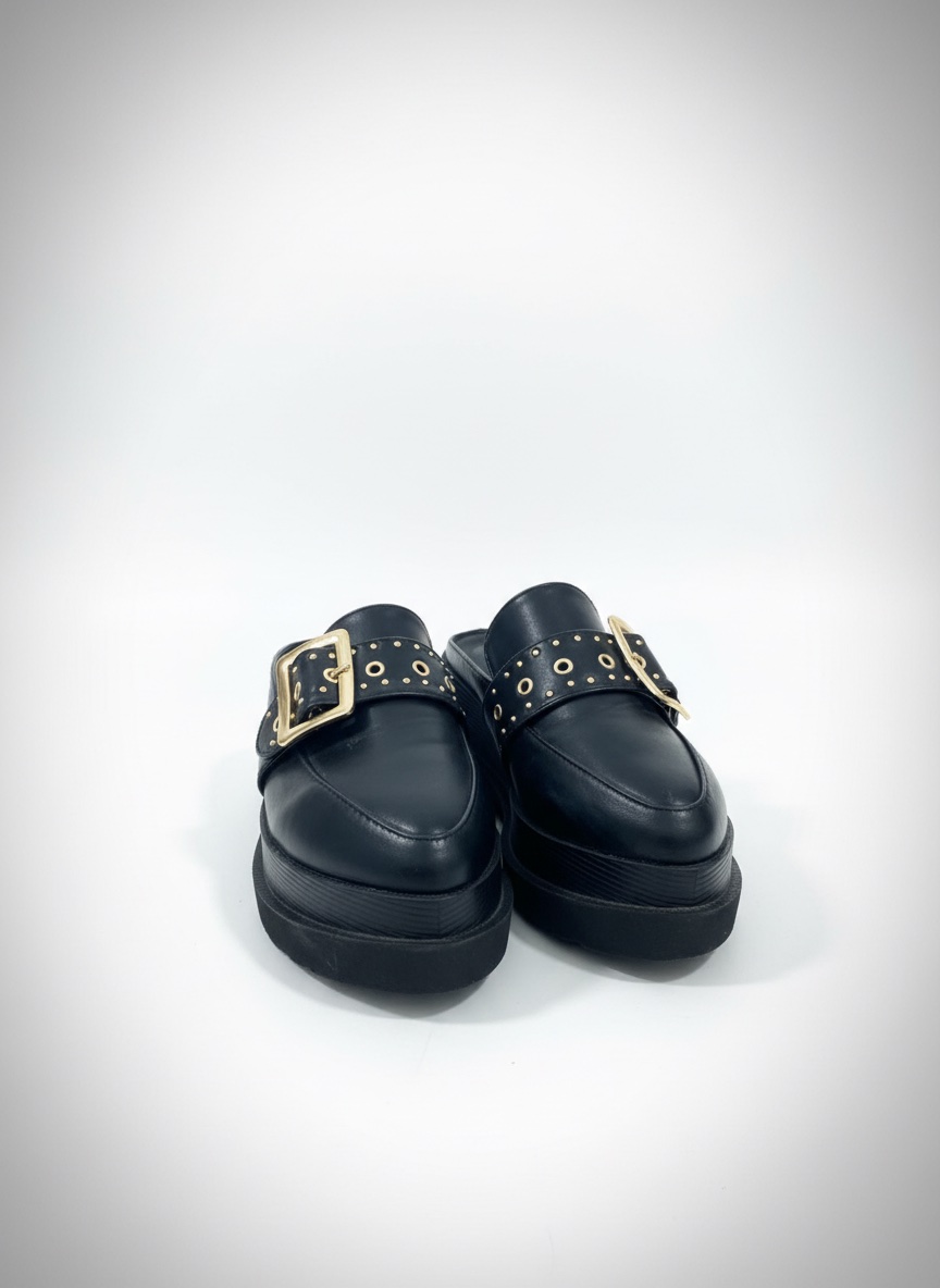 Mules sabots noir en cuir 35
