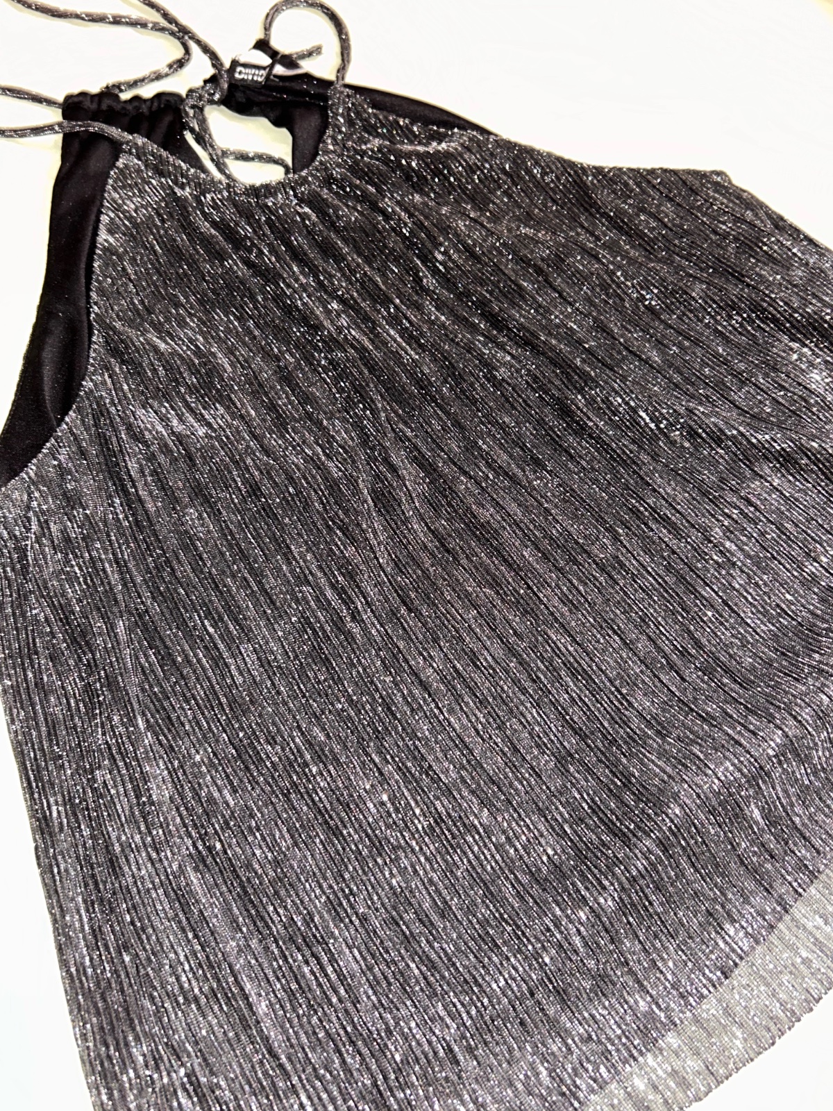 Top brillant métallisé H&M (T.44 - convient du M au XL)
