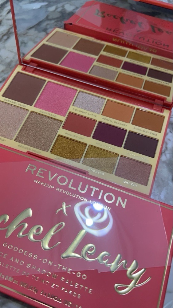 Palette revolution rachel leary جديدة 