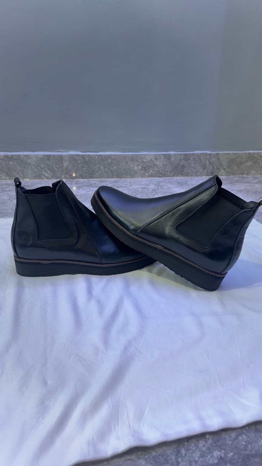 Boots noir neuf taille 42 